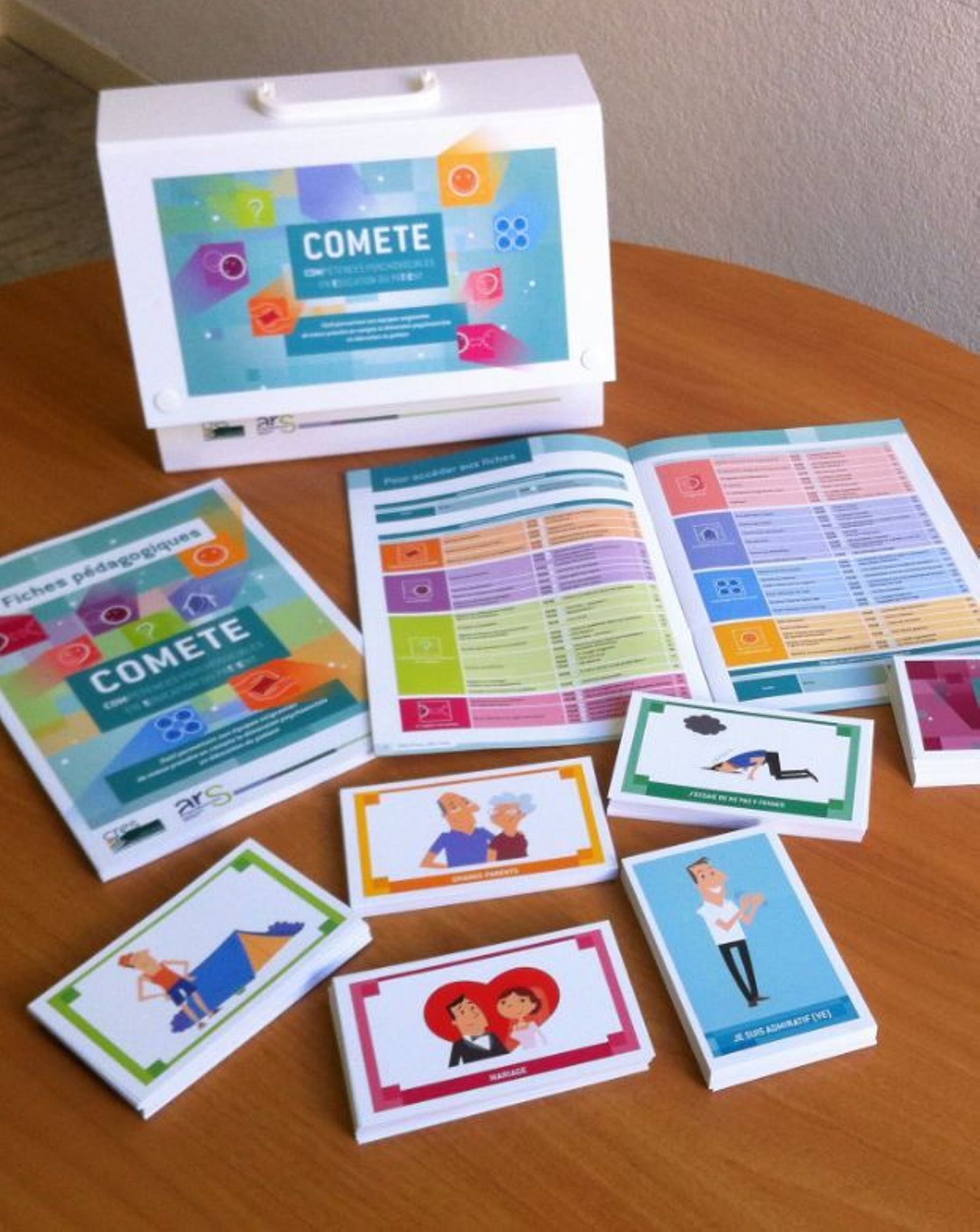 COMETE : pour développer les compétences psychosociales en éducation du patient 